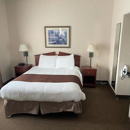 River Hills Hotel- Манкато Екстериор снимка